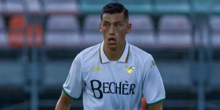 Jay Idzes – Bek Timnas Indonesia Menuju Debut di Serie A Liga Italia